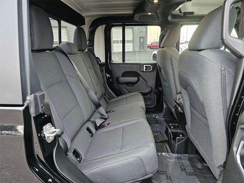 New 2026 Jeep Gladiator Willys image 13