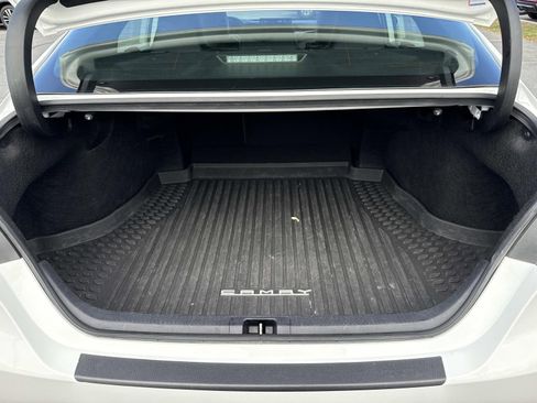 Used 2024 Toyota Camry SE image 28