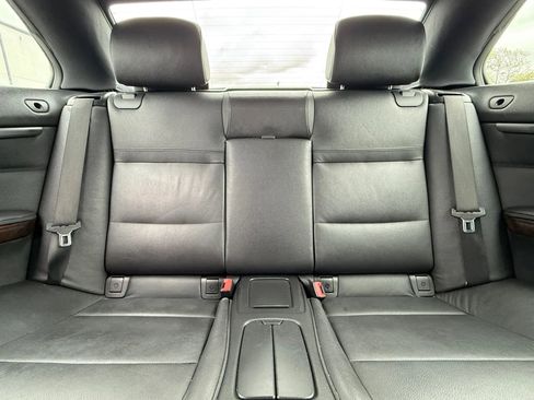 Used 2010 BMW 328i Convertible image 20