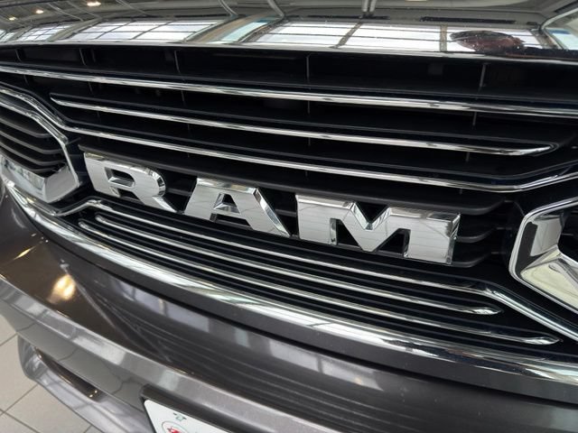 Used 2017 RAM 1500 Limited AWD/4WD image 39