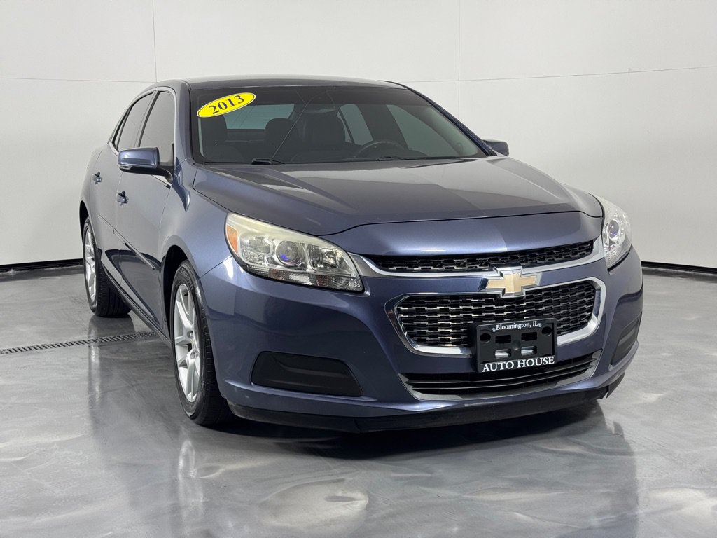 Used 2014 Chevrolet Malibu LT w/ Power Convenience Package FWD image 3