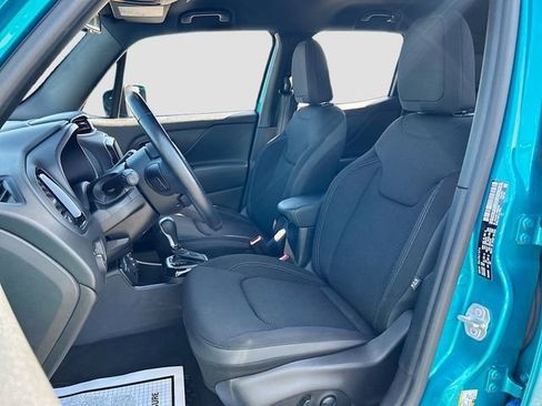 Used 2022 Jeep Renegade Altitude w/ Convenience Group image 22