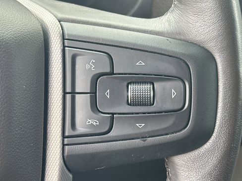 Used 2022 GMC Yukon Denali image 28