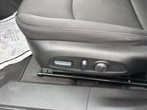 Used 2024 Chevrolet Malibu LT image 12