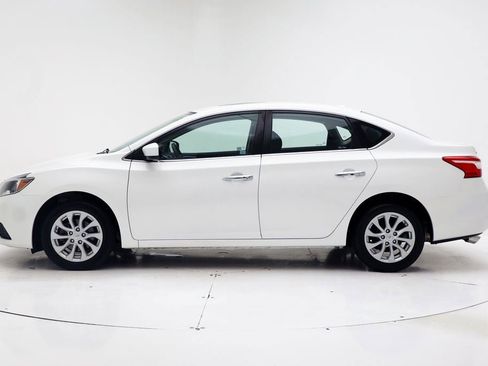 Used 2016 Nissan Sentra SR image 5