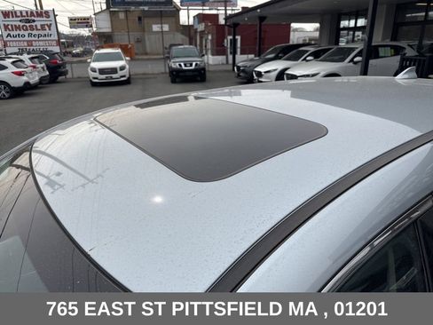 Used 2023 MAZDA CX-9 Touring Plus AWD/4WD image 10