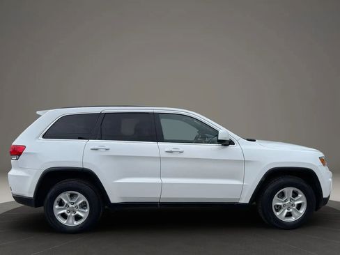 Used 2014 Jeep Grand Cherokee Laredo AWD/4WD image 6