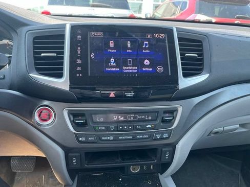 Used 2018 Honda Pilot EX-L image 17