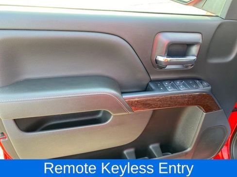 Used 2018 GMC Sierra 1500 SLE w/ SLE Value Package image 14