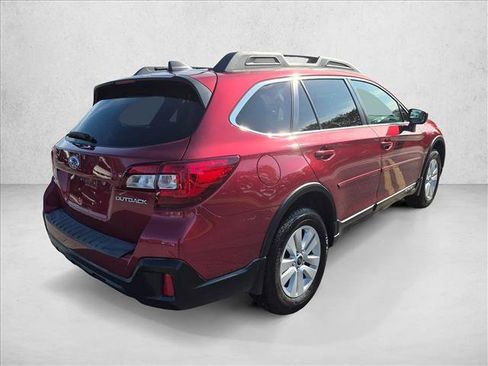 Used 2019 Subaru Outback 2.5i Premium w/ Protection Package #1 AWD/4WD image 5