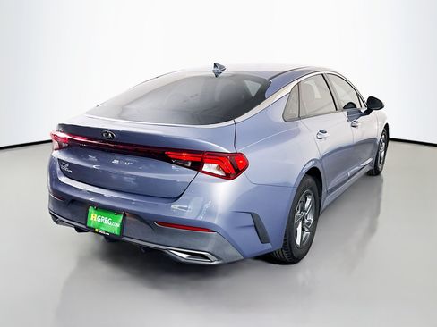 Used 2021 Kia K5 LX FWD image 10