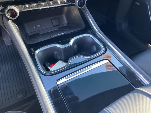 Certified 2024 Chevrolet Traverse RS w/ LPO, Floor Liner Package image 33