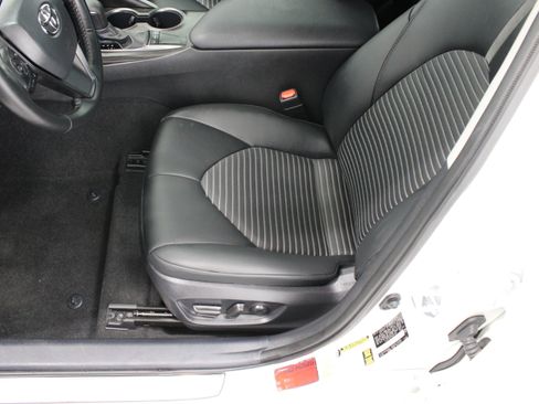 Certified 2024 Toyota Camry SE FWD image 15