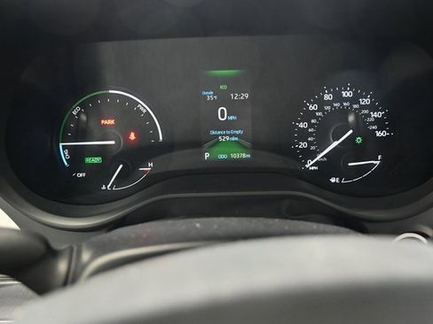 Used 2023 Toyota Sienna XLE image 31