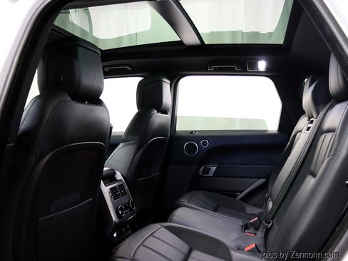 Used 2021 Land Rover Range Rover Sport HST image 14