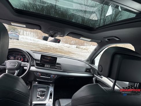 Used 2018 Audi SQ5 Premium Plus image 15