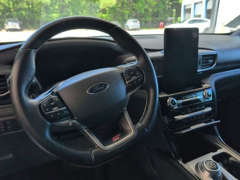 Used 2022 Ford Explorer ST w/ Equipment Group 401A AWD/4WD image 10