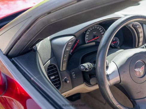 Used 2007 Chevrolet Corvette Convertible w/ Preferred Equipment Group RWD image 39
