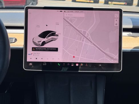 Used 2022 Tesla Model 3 RWD image 25