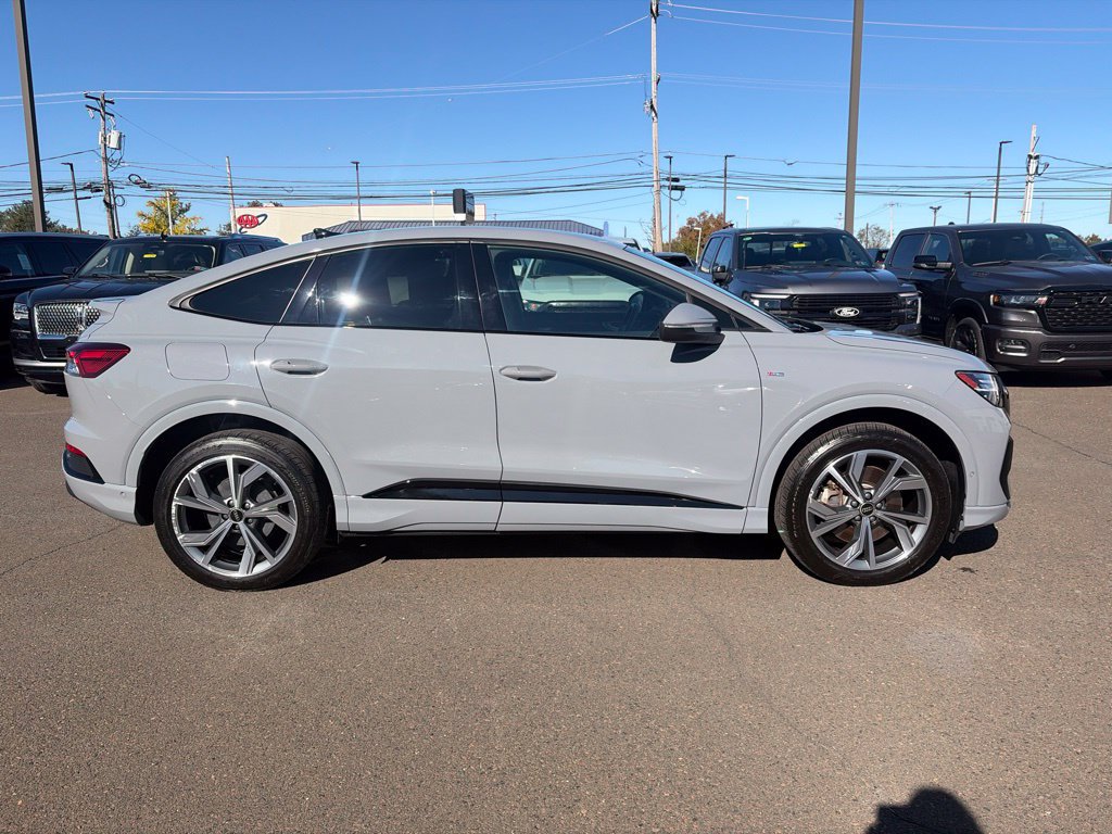 Used 2023 Audi Q4 e-tron Prestige w/ Black Optic Package AWD/4WD image 7