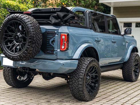 Used 2023 Ford Bronco Outer Banks image 8