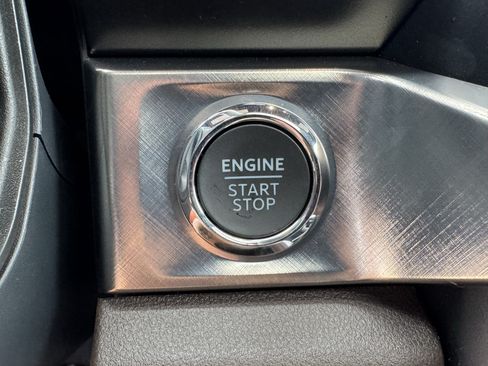 New 2026 Ford F250 King Ranch w/ Chrome Package AWD/4WD image 17