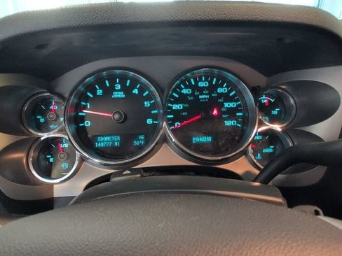 Used 2011 Chevrolet Silverado 1500 LT w/ All-Star Edition AWD/4WD image 18