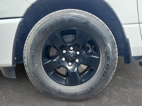 Used 2025 RAM 1500 Tradesman w/ Night Edition RWD image 9