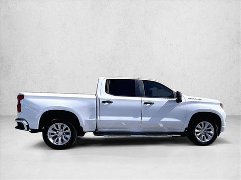 Used 2023 Chevrolet Silverado 1500 Custom RWD image 5