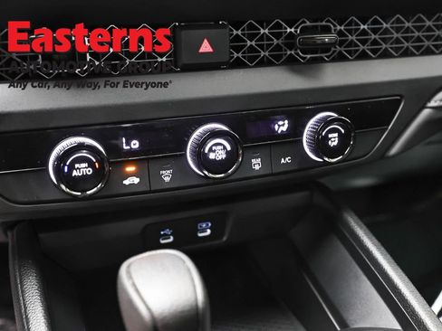 Used 2025 Honda Accord LX image 19