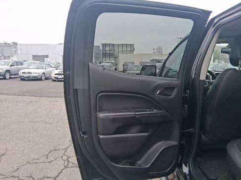 Used 2015 GMC Canyon SLT w/ Driver Alert Package image 13