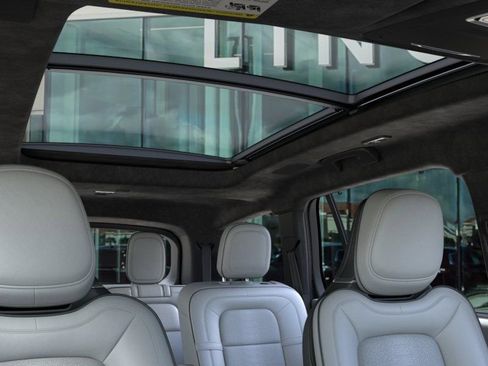 New 2026 Lincoln Aviator Black Label w/ Dynamic Handling Package AWD/4WD image 22