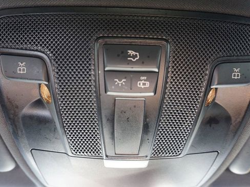 Used 2016 Mercedes-Benz GLA 250 image 38