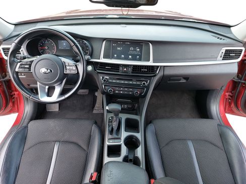 Used 2019 Kia Optima S w/ S Panoramic Sunroof Package image 9