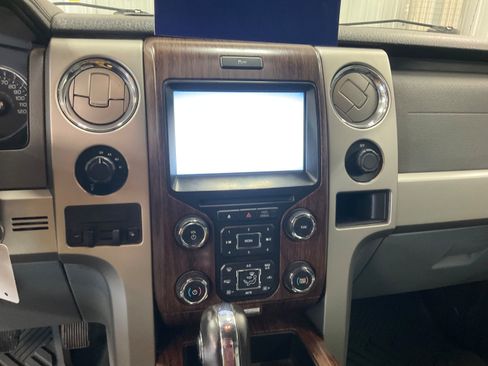 Used 2013 Ford F150 Lariat w/ Lariat Chrome Pkg AWD/4WD image 15