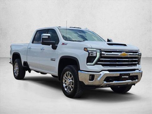 New 2026 Chevrolet Silverado 2500 LTZ w/ LTZ Texas Edition AWD/4WD image 7