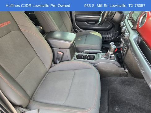 Used 2021 Jeep Wrangler Unlimited Rubicon AWD/4WD image 18