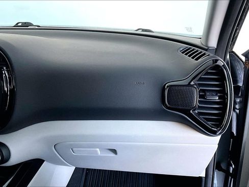 Used 2022 Kia Soul EX image 21