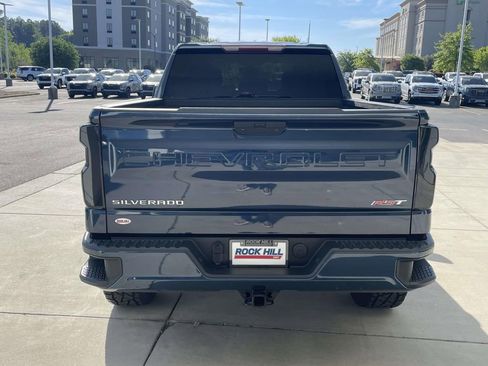 Used 2021 Chevrolet Silverado 1500 RST image 7