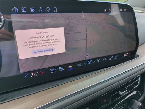 New 2026 Chevrolet Suburban High Country image 22