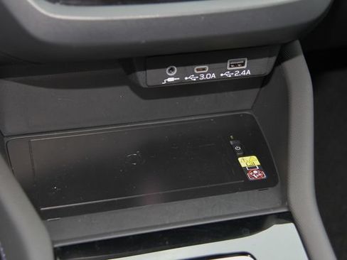 Certified 2025 Subaru Forester Limited AWD/4WD image 29