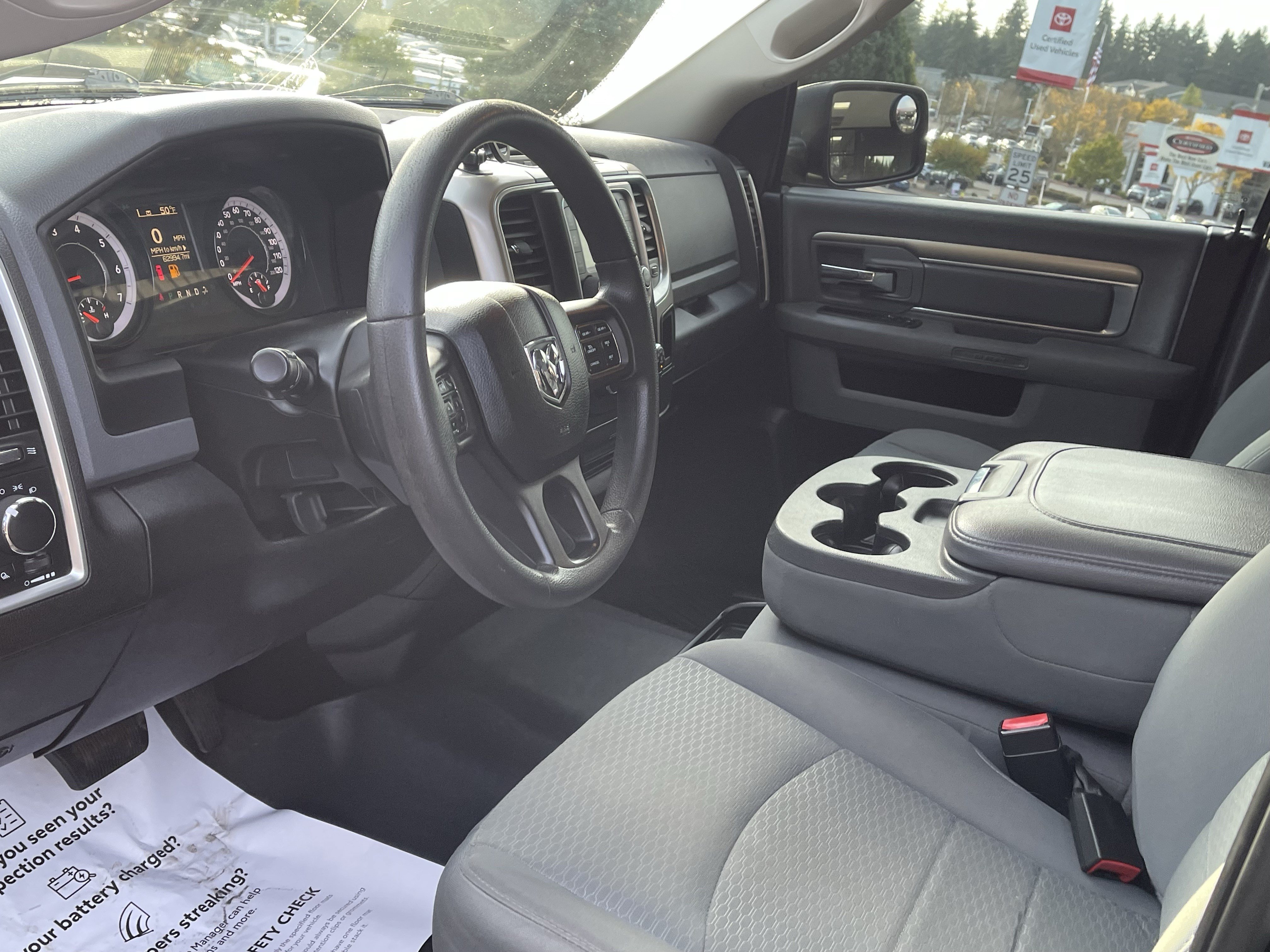 Used 2019 RAM 1500 Classic SLT AWD/4WD image 11