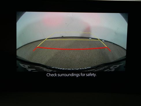 Used 2024 MAZDA MAZDA3 s FWD image 32