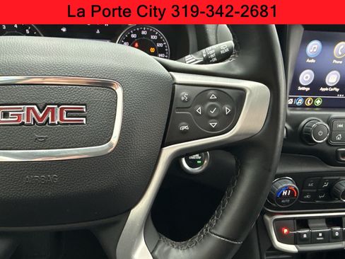 Used 2023 GMC Terrain SLT FWD image 14