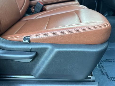 Used 2025 GMC Sierra 1500 Elevation image 23