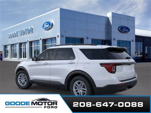 New 2026 Ford Explorer Active image 4