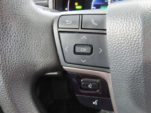 Used 2025 Toyota Camry LE w/ Convenience Package FWD image 23
