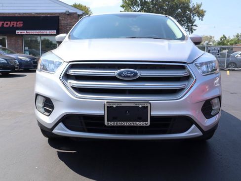 Used 2019 Ford Escape SE FWD image 8