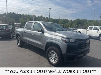 Used 2023 Chevrolet Colorado W/T video 1