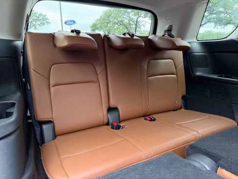 Used 2024 Nissan Pathfinder Platinum w/ Cargo Package FWD image 20